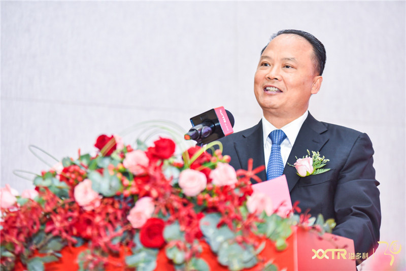 11劉漢元董事長.jpg