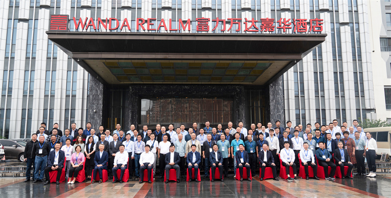 Z最后全體合影.jpg